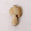 ขวานขนาดใหญ่ ยาวประมาณ 10 เซนติเมตร