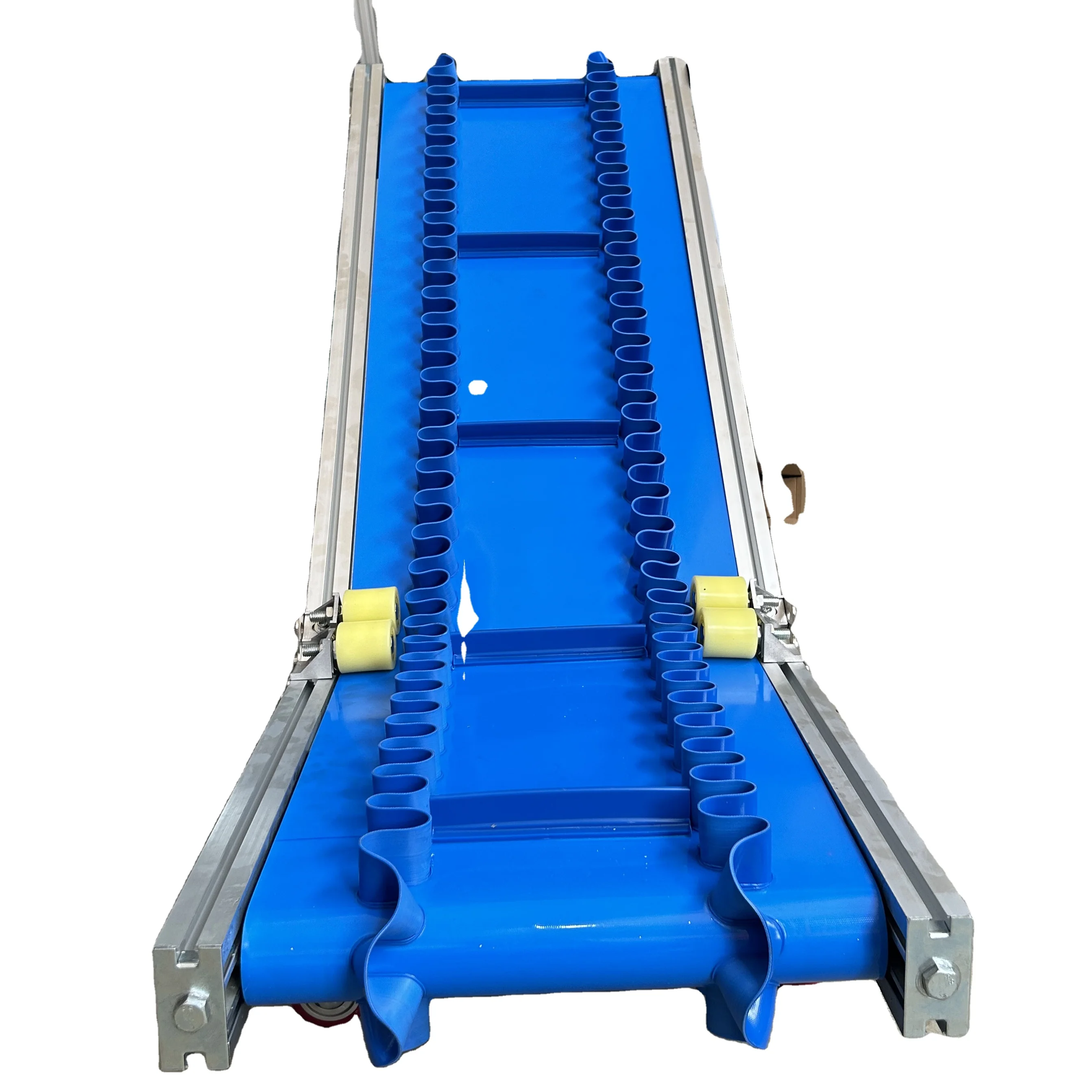 BENT L TRANSFER バインディング MEDIUM Transportador de cinta con tacos inclinados en forma de L de