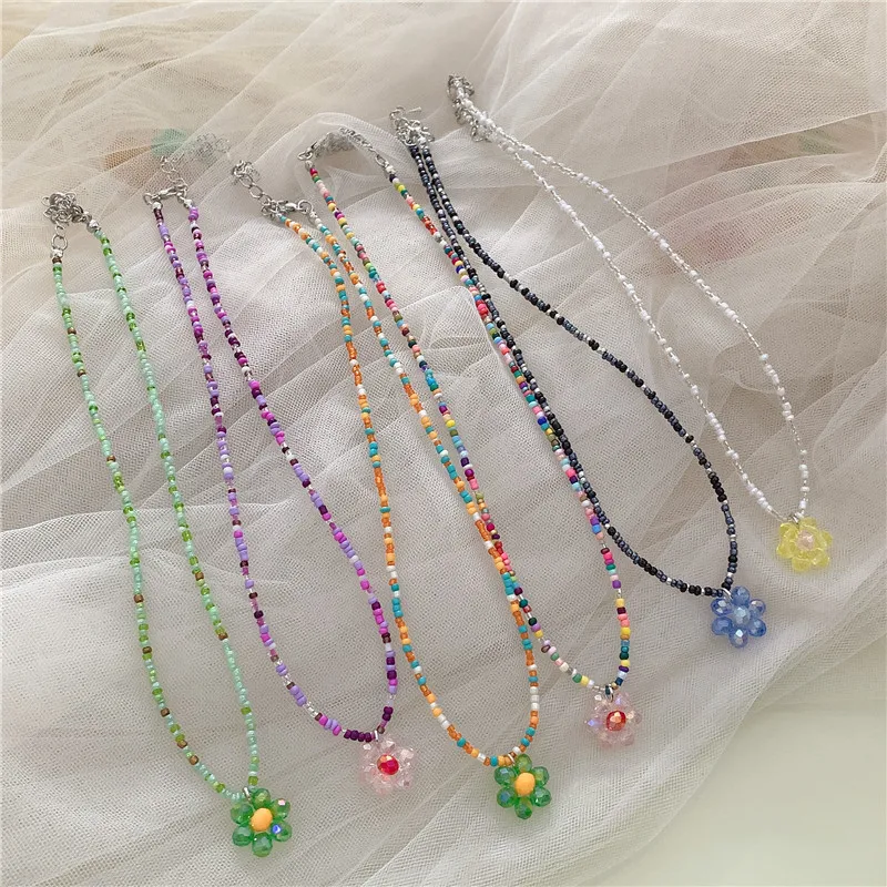 Women's Fashionable Candy Colored Beaded Pendant Necklace