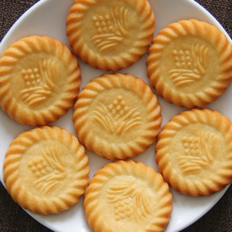 Semi Automatic Biscuits Making Cookies Manufacturing Machine