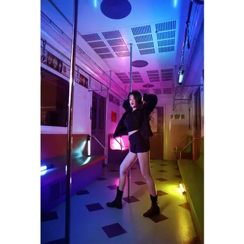 GODOX LC500R RGB Light 2500K-8500K Full Color RGB LED Light Stick Lighting Effects CRI 96 with Remote Control & Barndoor detail image