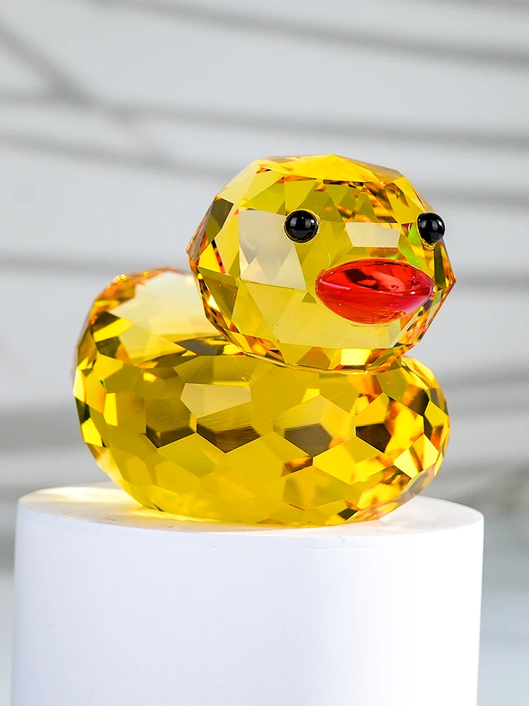 Cute Little Yellow Duck K9 Crystal Decoration Polished Glass Cube with Etched Design Wedding Return Gifts for Home Decor factory