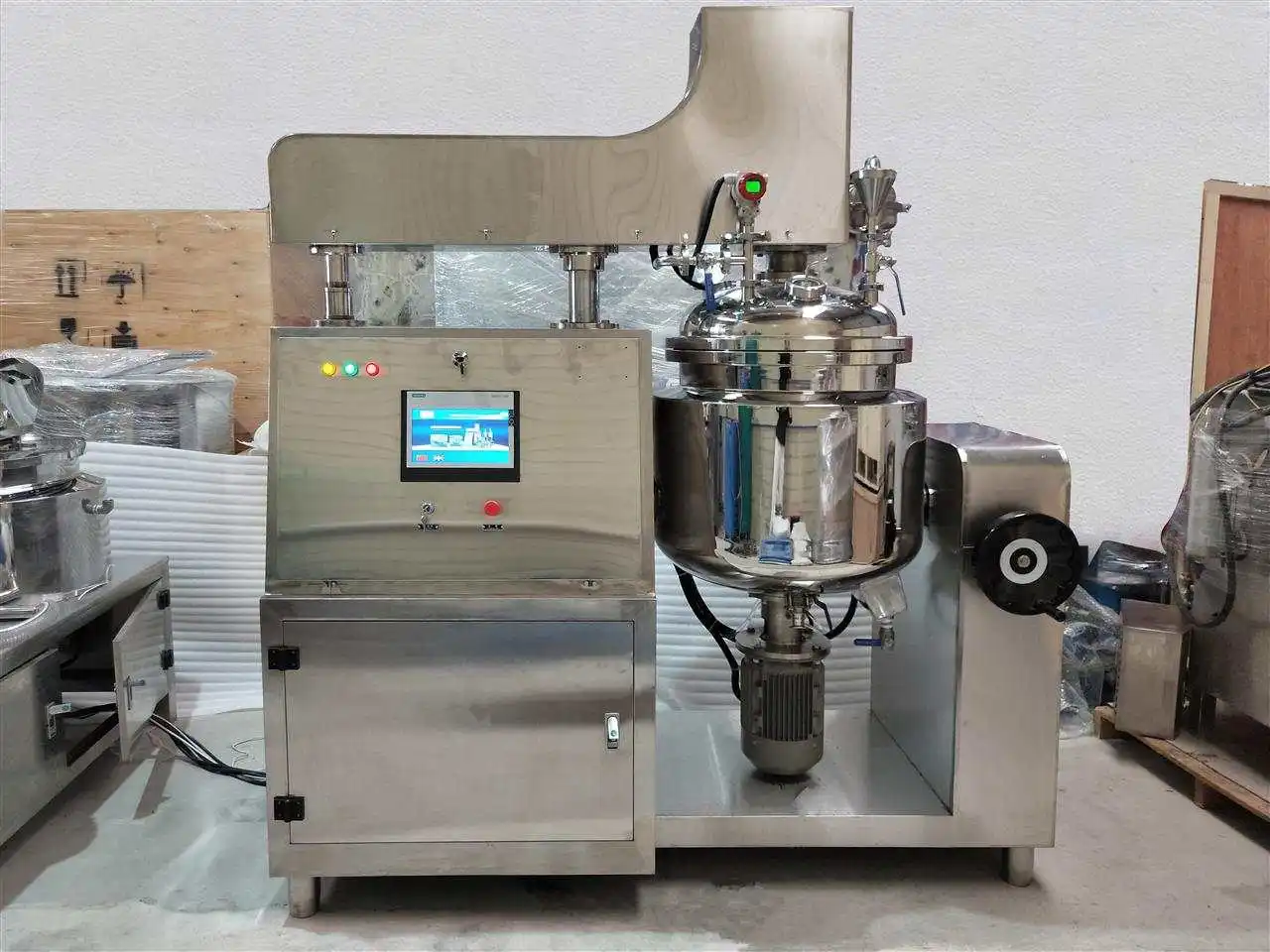 Крем для ухода за лицом мазь эмульсионная сыворотка вакуумный эмульсионный миксер косметический