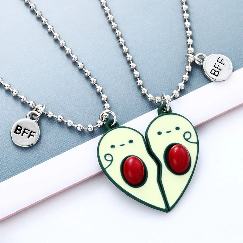2pcs Matching Necklace For Best Friends Personalized Magnet Heart