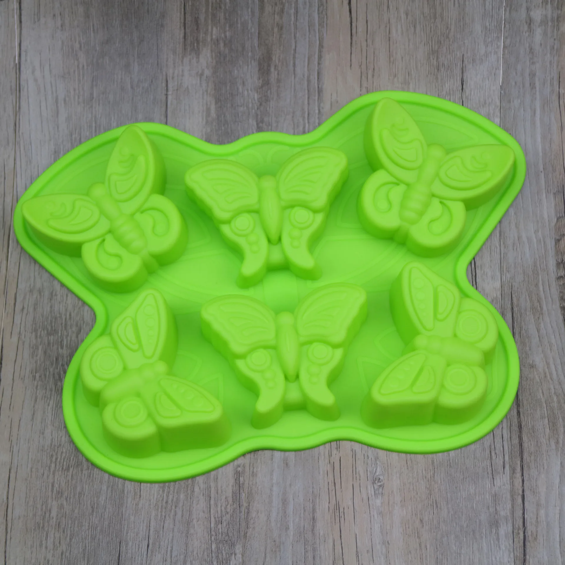 4-Butterfly Cake Mold Soap Mold Silicone Mould For Candy Chocolate Q 