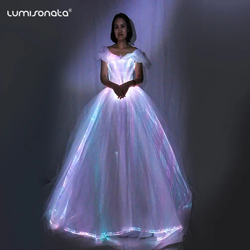 nouveau style de mode robe de princesse lumineuse avec lumières