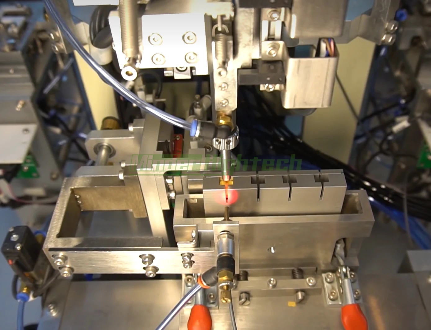 Automatic Lid Tacking System
