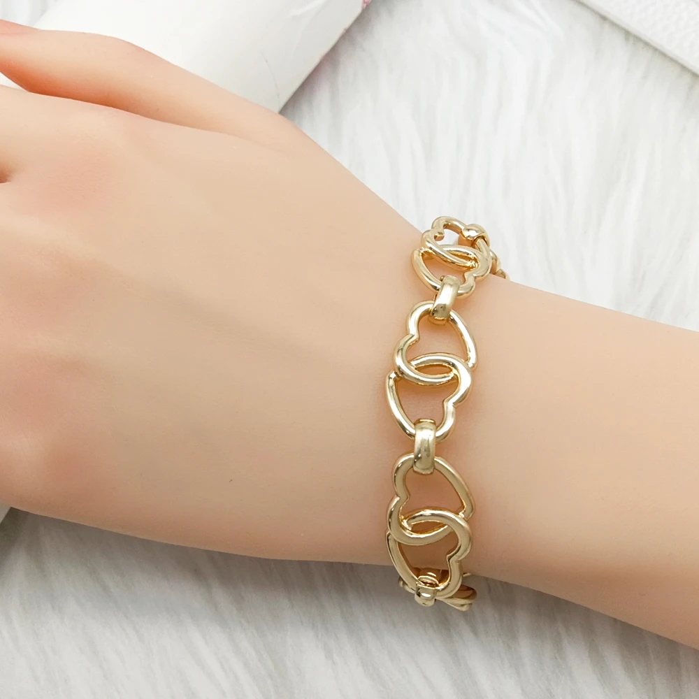 product new 18k gold plated heart link buckle charms classic style alloy bracelet for anniversaries wholesale jewelry-4