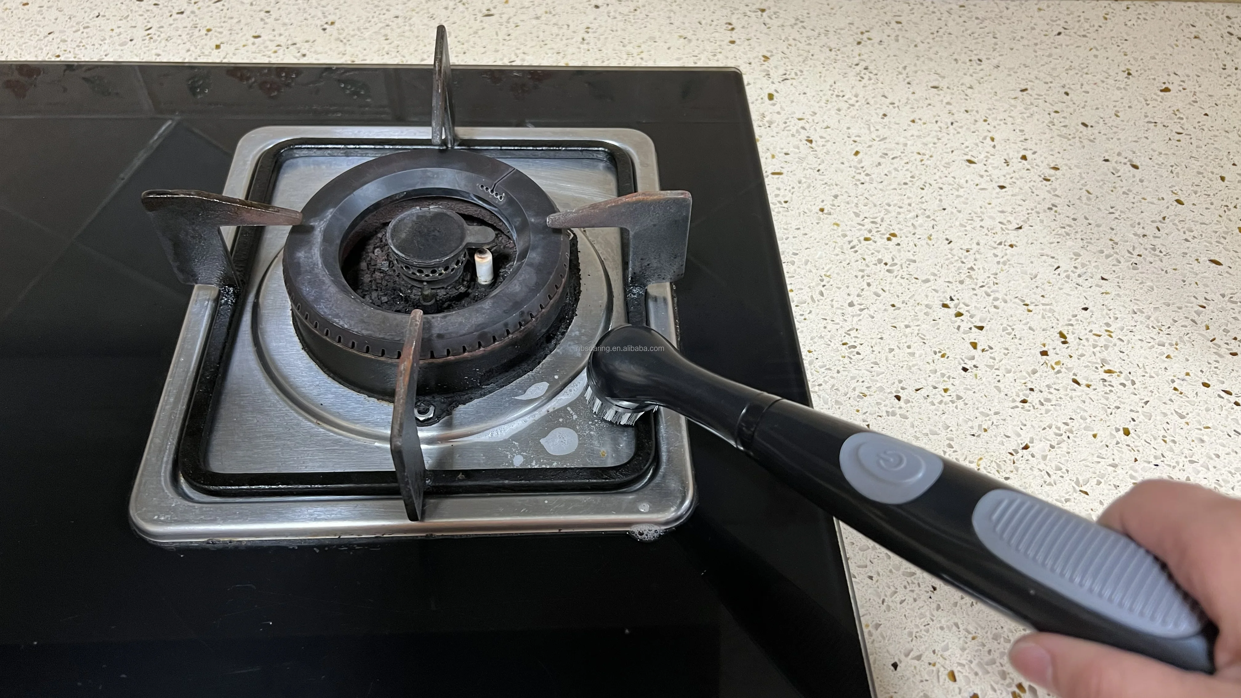 New Arrival Rechargeable Scrubber Brush Kit Sonic Scrubber With 3 Replacement Oscillating