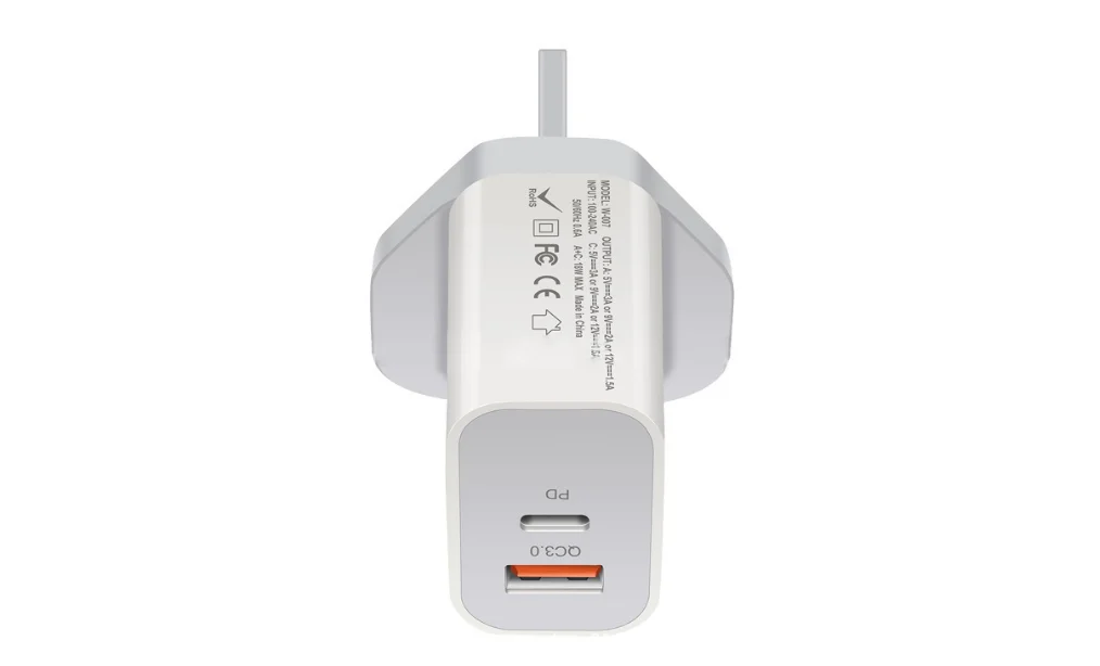 Pd18w charger QC 3.0 fast charging head 20W dual port qc3.0 + PD Anglo Australian fast charging charger