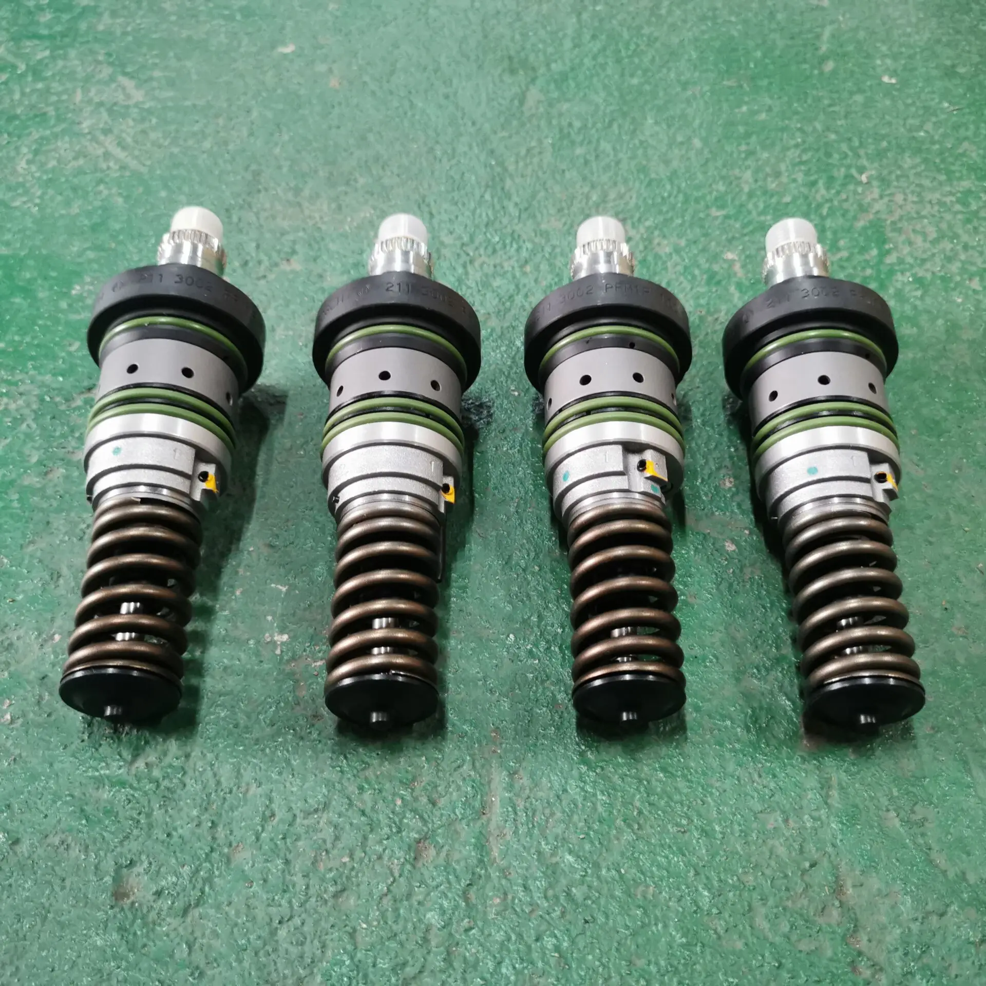 Dalian deutz TCD2012 L04 2V Engine Parts Fuel Injection Pump 02113002