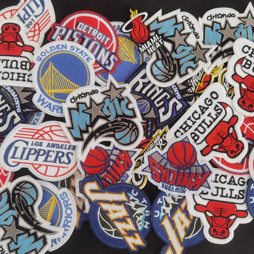 Écusson Brodé Basket Et Dunk - Thermocollant Ou à Coudre - 9x4 Cm - Pour Vêtements, Sacs - 13