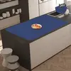 Azul oscuro
