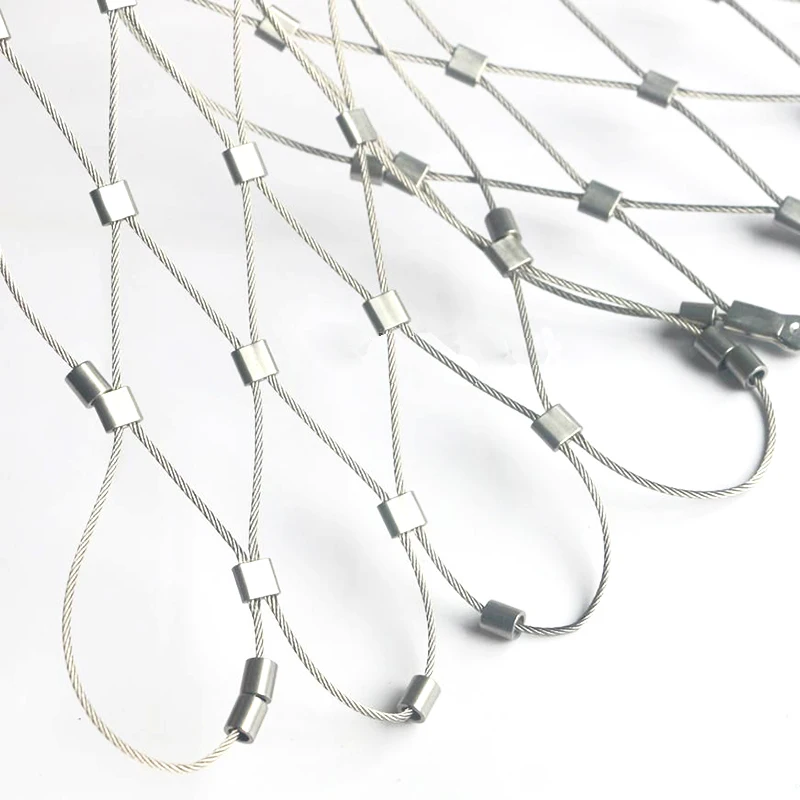 Animal Zoo Stainless Steel Wire Protective Cable Rope Mesh / Cable Mesh Green Plant Climbing Trellis Walls