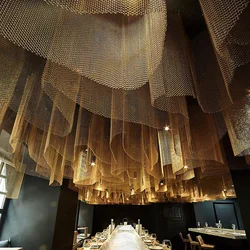 Золотая люстра особой формы для большого освещения гостиницы роскошная декоративная