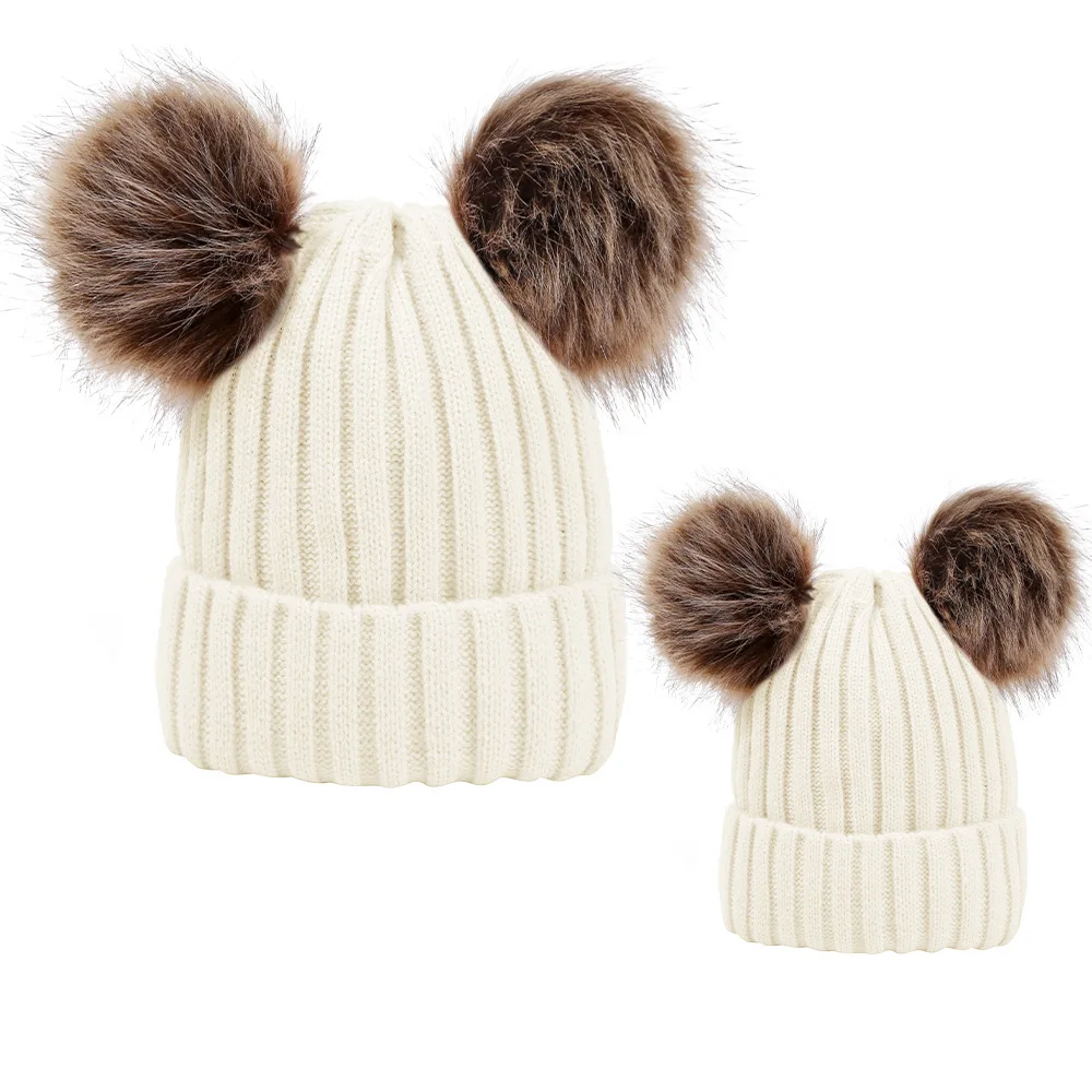 cream double pom pom hat