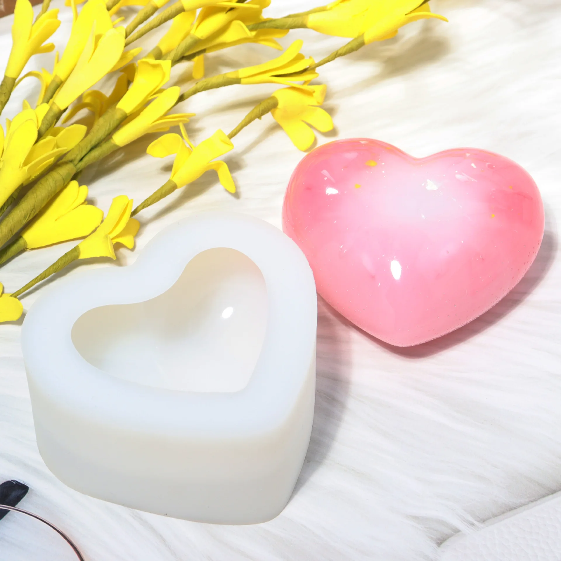 DIY Heart-Shaped Silicone Mold Non-Stick Heat Resistant Non-Toxic Reusable Sustainable Aromatherapy Plaster Tabletop Decoration manufacture