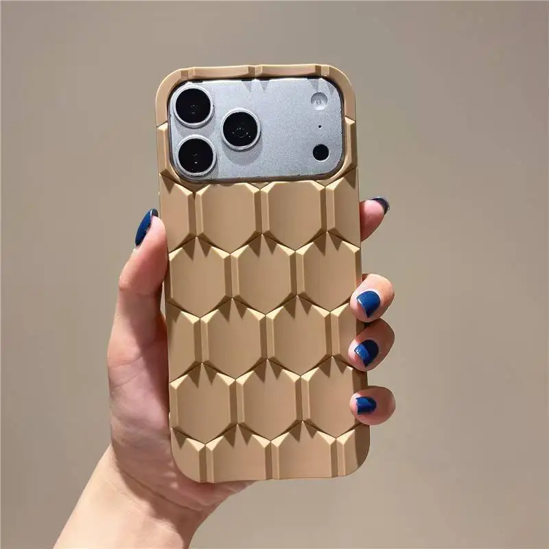 Luxury Silicone Honeycomb Phone Case Shockproof Protective Cover for Latest Smartphone Models Durable Bumper Support Sample