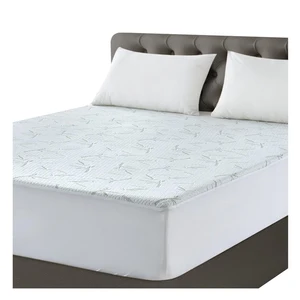 Hotel Quality Premium Waterproof Bamboo Air Layer Knitted Mahjong Mat Mattress Protector Washable Bed Cover