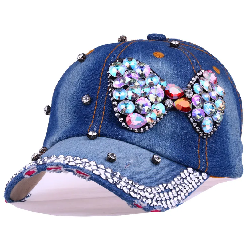 Berretto da baseball da donna con ricamo a farfalla con strass lucidi