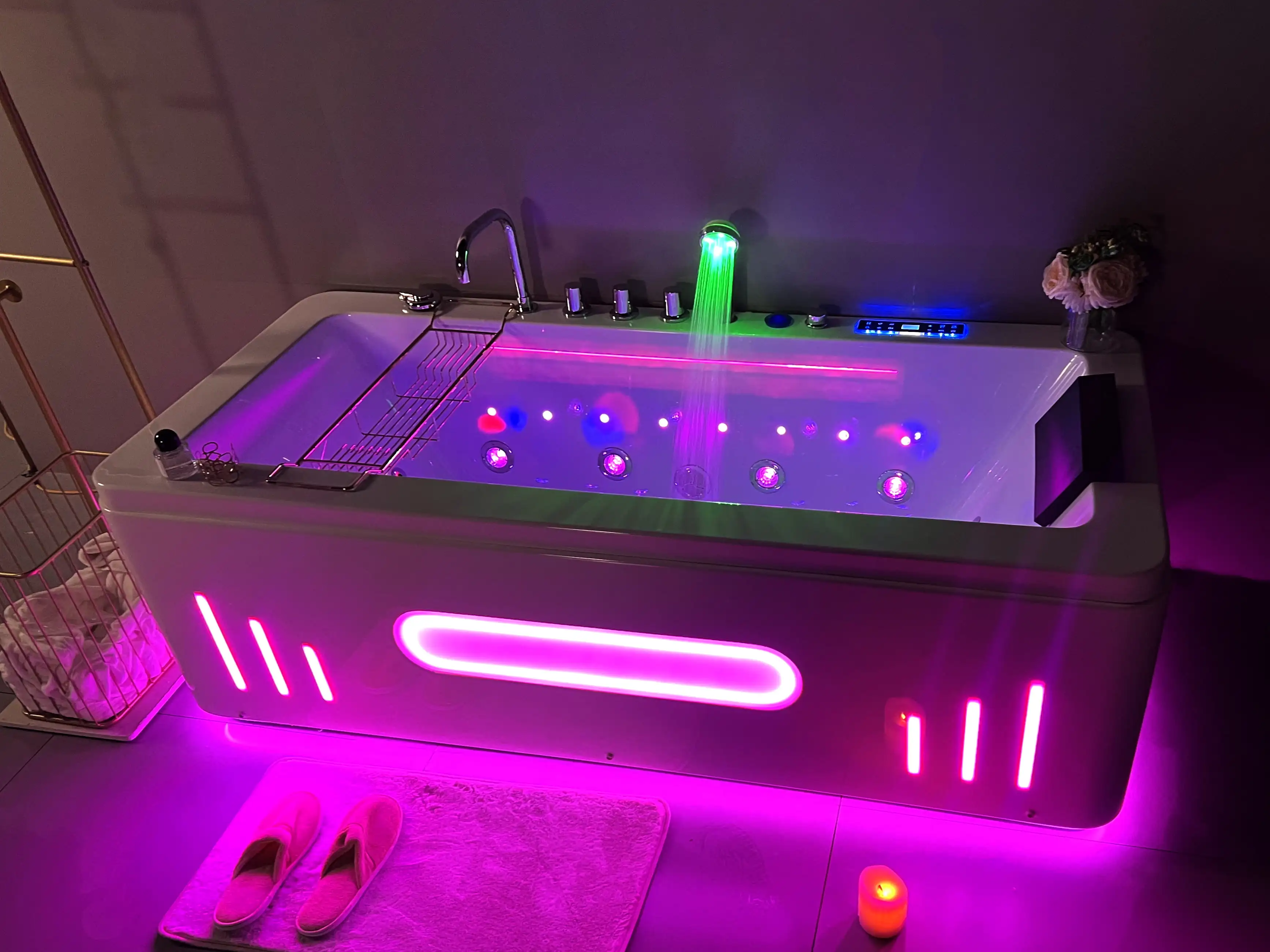 Apollo Massage Bathtub 1700 Mm White Tub With Drainer And Overflow 2