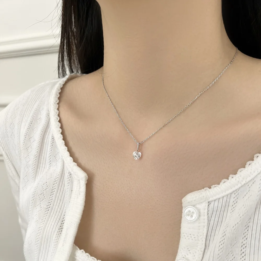 KAKODIY Stylish Simple Design 925 Sterling Silver Chain Necklace 5A Cubic Zirconia Heart Shape Pendant Necklace for Women detail 4