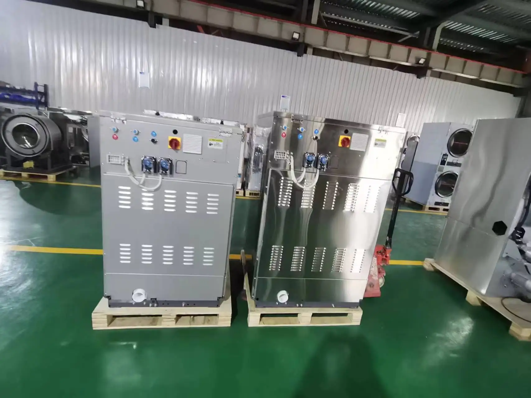Mavis Machine Mavis 16KG Commercial Washing Machine for Hotels & Laundromats