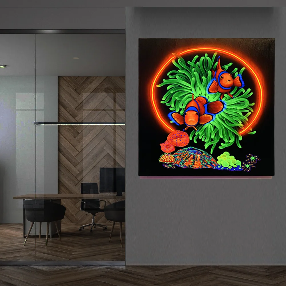 蛍光絵画 カクレクマノミとロックフラワーアネモネの絵画 発光絵画