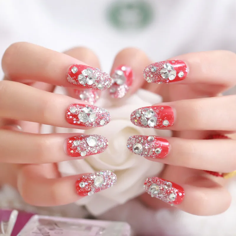 Fashionable Unique Design Long Artificial Fake Nails White Decorated Artificial Fake Nails