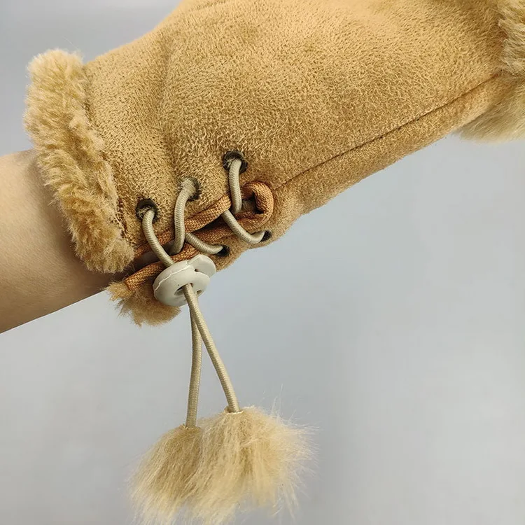 fur mitten gloves (2).jpg