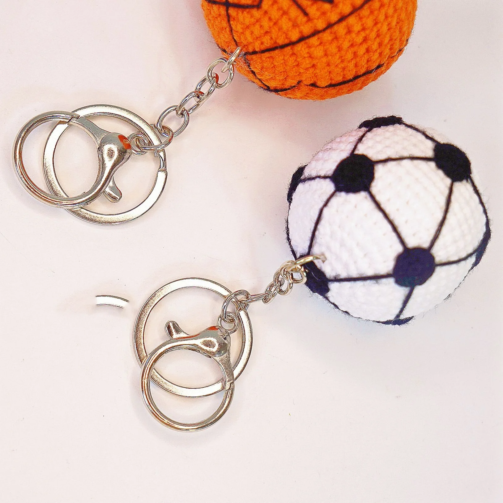 6/8 Paar Sport-Haarspangen Für Frauen - Fußball, Baseball, Basketball Motive, Spieltag-Accessoire