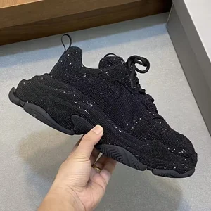 Top Quality Luxury Triples S Running Sneakers with Diamonds Men Women Casual Walking Tennis Famous Trend Triple Shoes