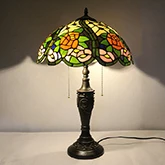 LongHuiJing Country Style Tiffany Style Antique Table Lamps Stained Glass lampshade with Rose Pattern Desk Lights