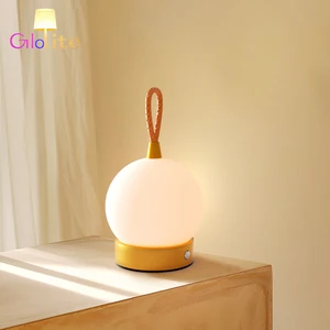 Hot Sell Wholesale Creative Simple Modern Desk Lamp Bedroom Bedside Lamp Ins Girl Romantic Atmosphere Night Light Camping Light