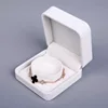 Caja de pulsera blanca