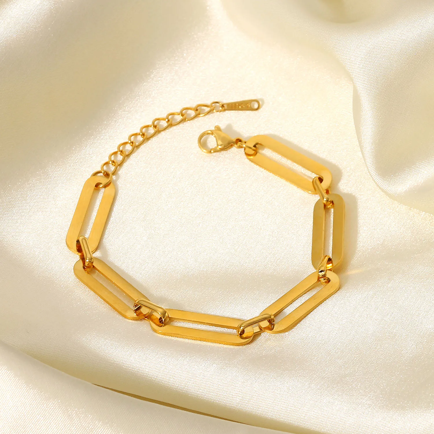 レトロメッシュベルトチタンゴールドメッキワイドブレスレット