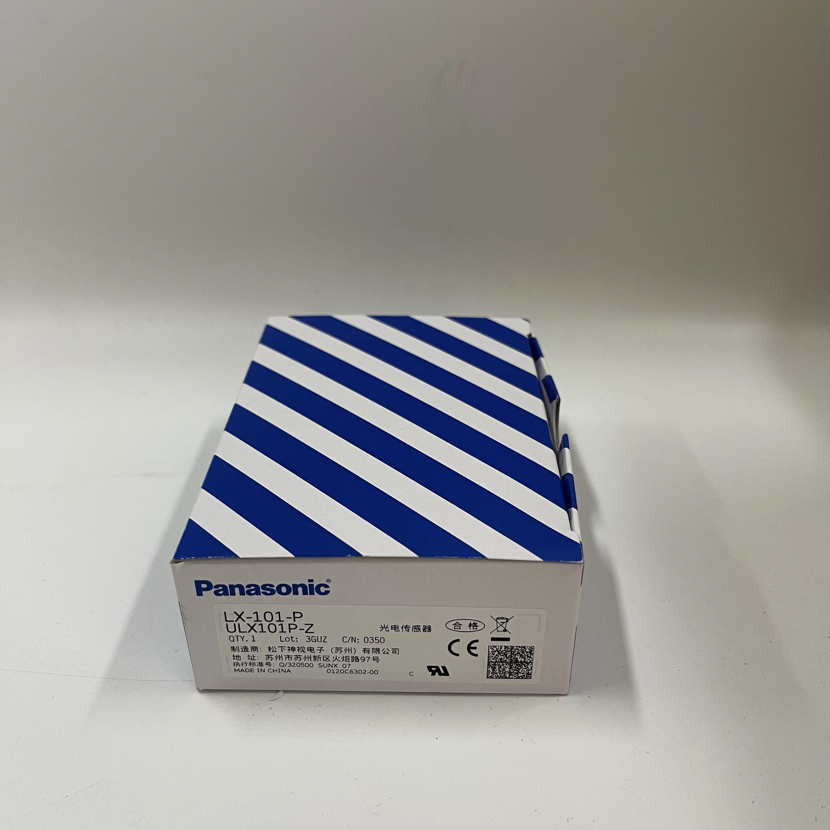 Panasonic Photoelectric Sensor LX-101-P ULX101P-Z 