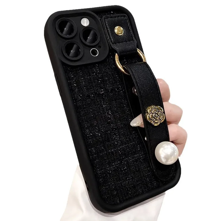 Autumn/Winter Velvety Camellia Wrist Strap Phone Case For iPhone 11 12 13 14 15 16 Pro Max Plus Street Fashion For Boy For Girl