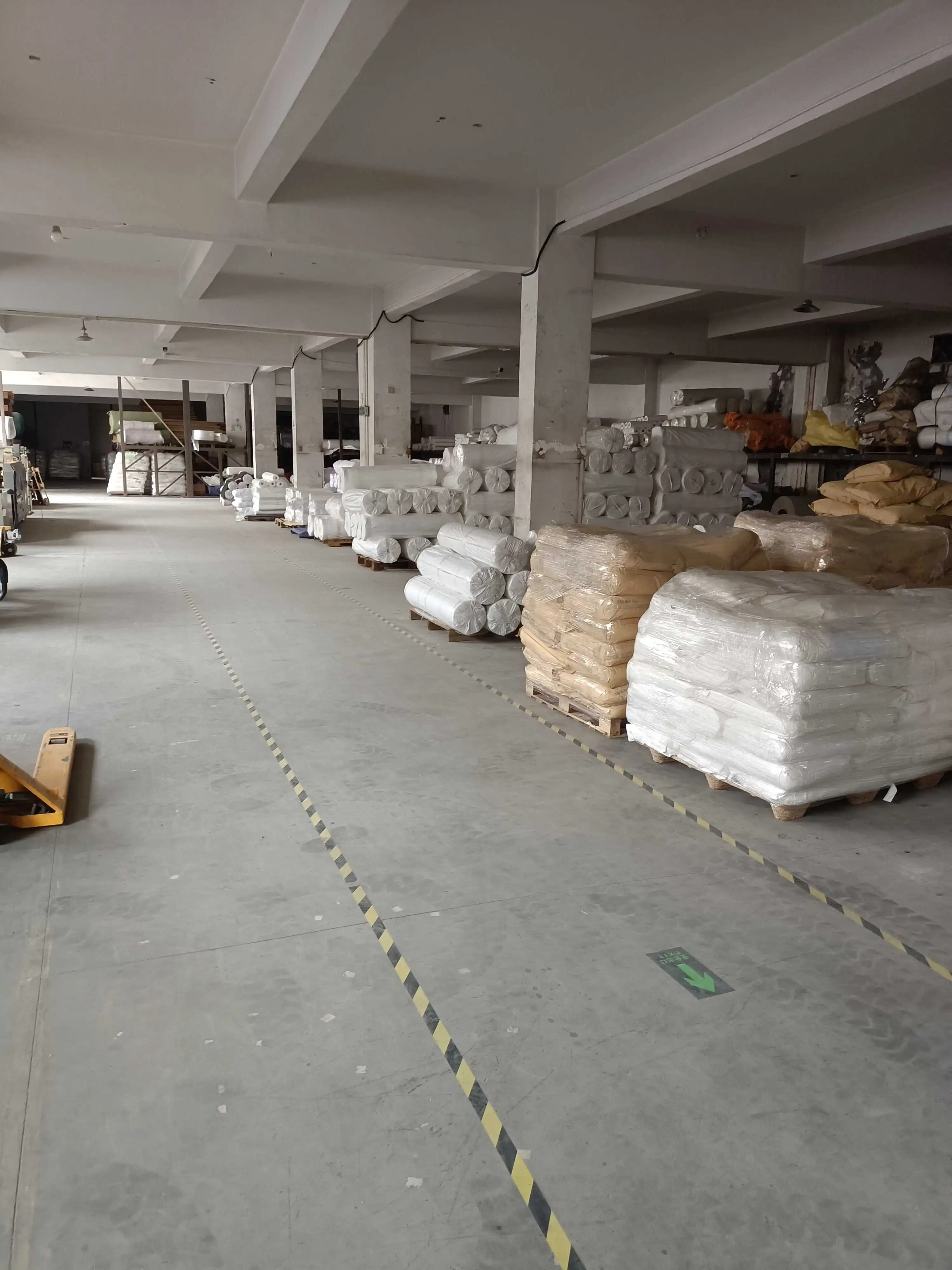 SUZHOU HANRUISI NEW MATERIAL TECHNOLOGY CO., LTD.
