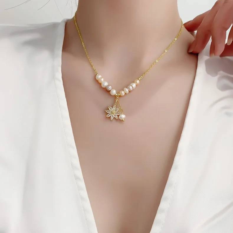 Gfsdjalkj 46cm Natural Freshwater Pearl Necklace Irregular Shape Punch  Pearl Choker for Women Gift V…See more Gfsdjalkj 46cm Natural Freshwater  Pearl