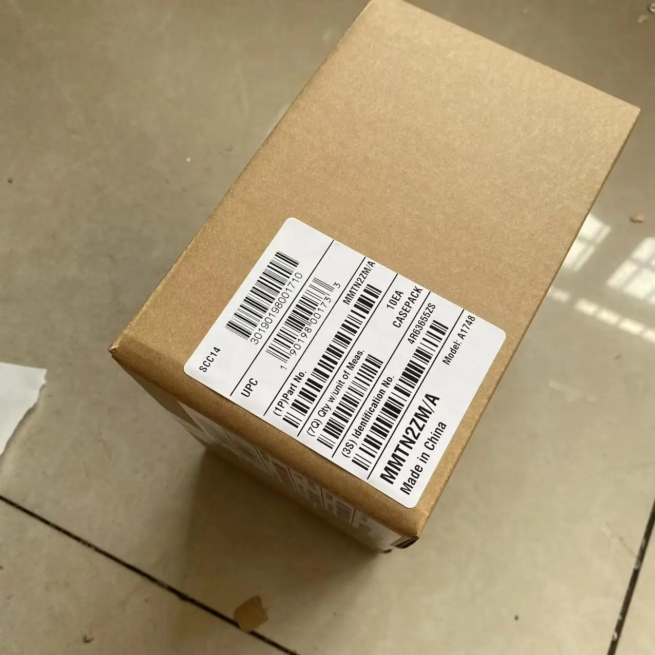 Original Earphones For Iphone Earbuds With Microphone Mmtn2 In Ear