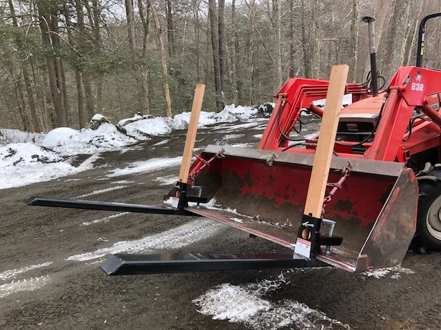 Skid Steer Attachment Versatile Clamp on Pallet Forks S-145200