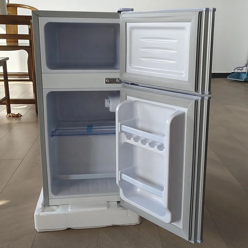 Mini Refrigerator シルバー 2段棚付き Sharp 65 Liters Mini Bar Refrigerator Silver SJ-K75X-SL2
