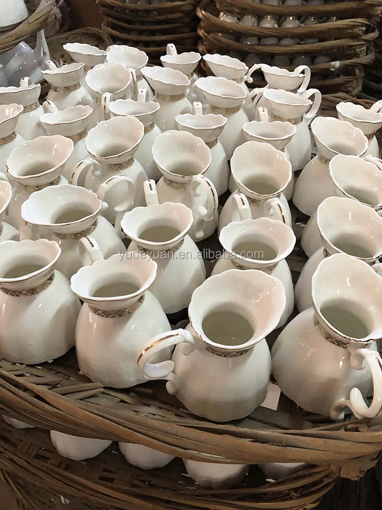 中国骨董品　青白い陶器　2個セット 中国骨董品の陶磁器の買取と鑑定・査定、オークション出品