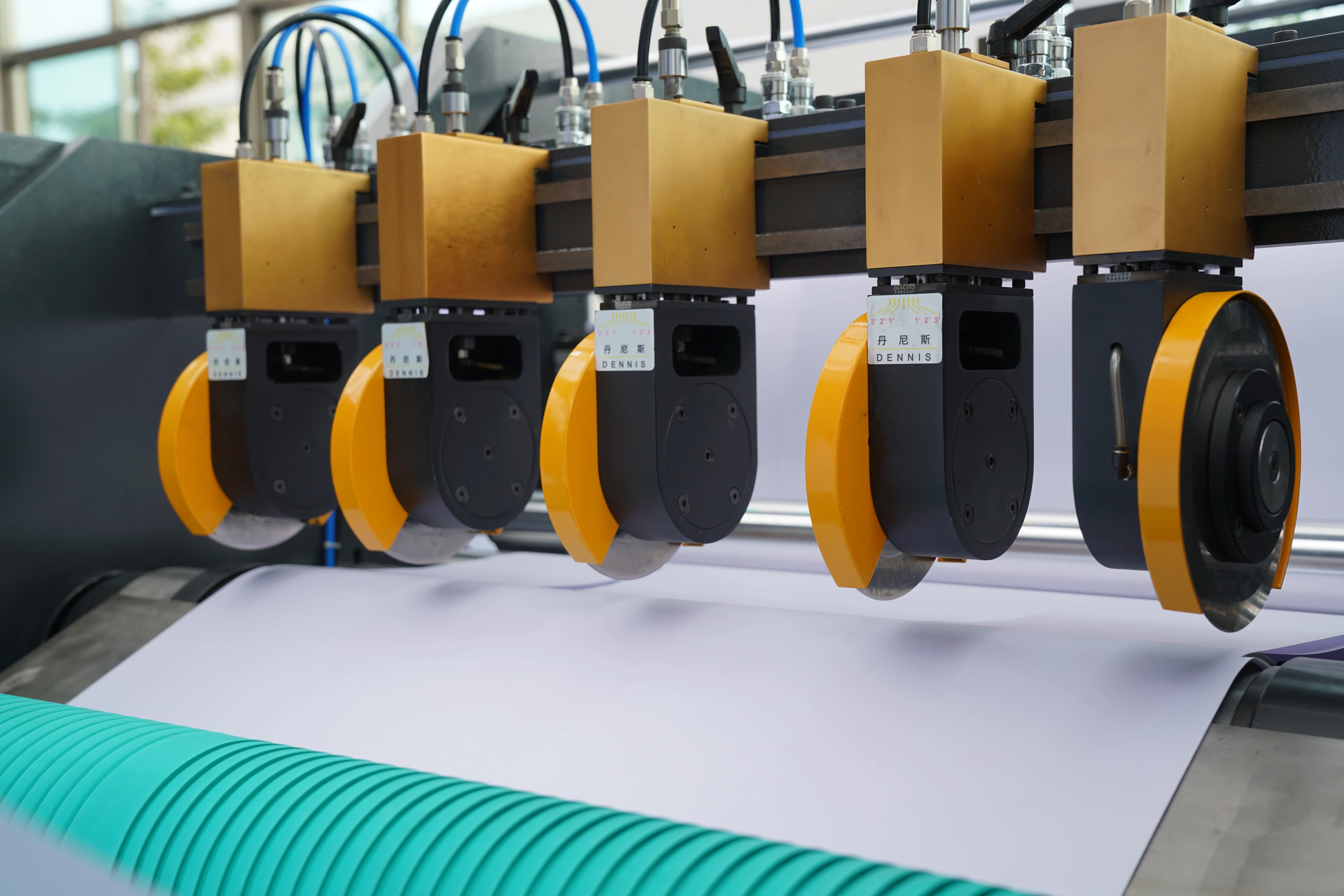 CHM-A4-2 Compact A4 Cutting Size Sheeting Machine With Packaging Engine Packing Paper Free Shipping to Algeria Max 13 Reams/min