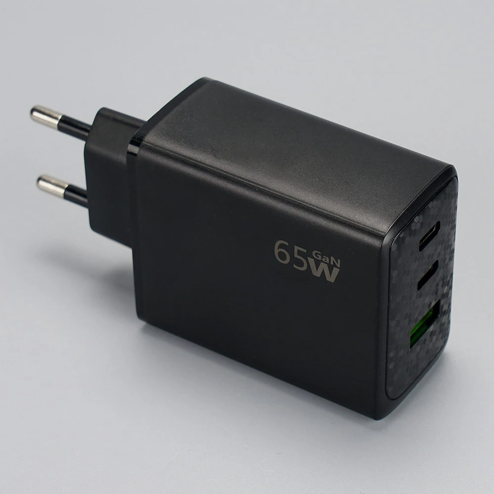 EU/Europe Plug 1 USB-A + 2 USB Type-C 65W GaN GaN White Travel/Wall charger 110V-230V 2021
