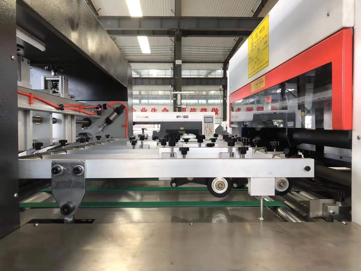 Zhmy-1080corrugated Paper Cardboard Carton Box Automatic Creasing Die ...