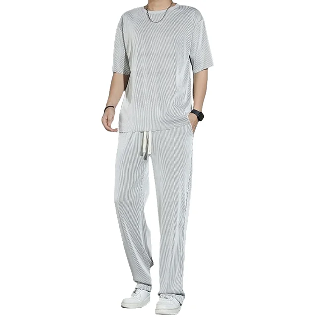 Summer thin ice silk quick-drying casual sports drape short-sleeved T-shirt + drape trousers set