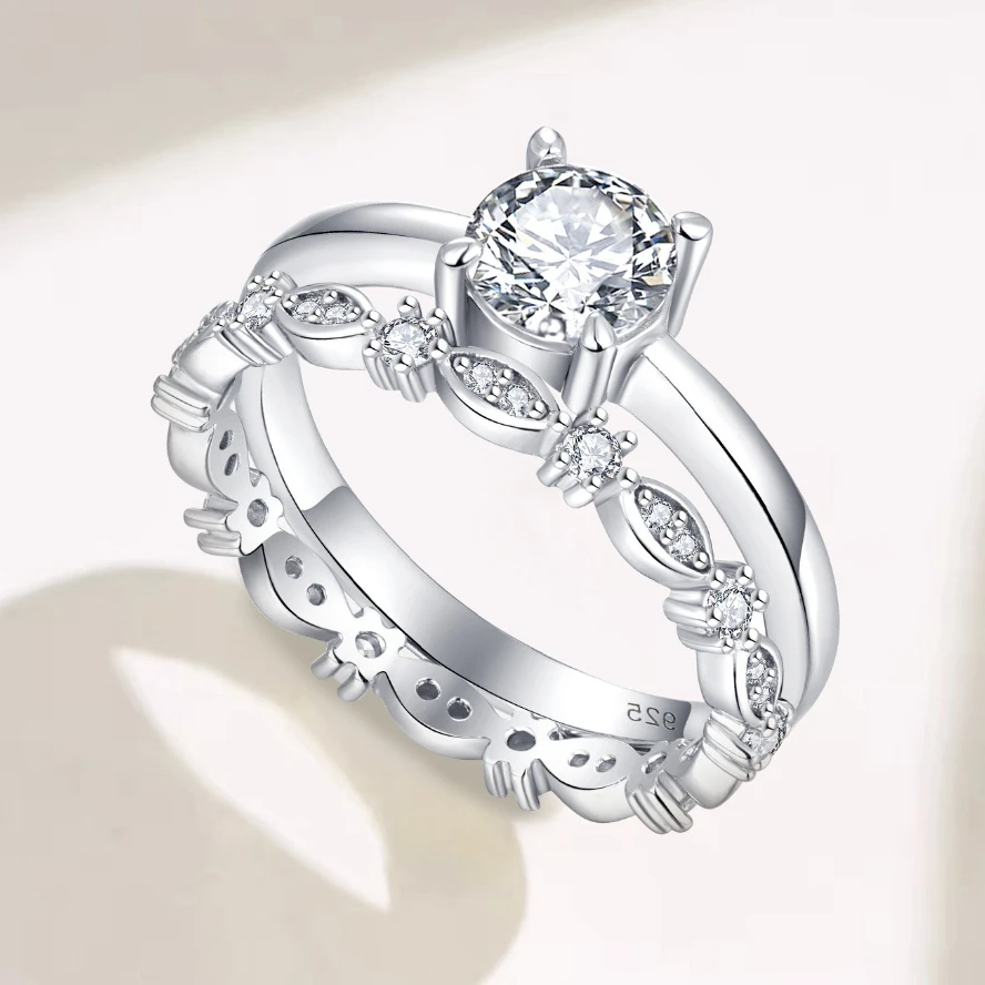 Classic Design Solitaire Engagement Wedding Set of Rings Rhodium