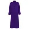 Traje de sacerdote morado